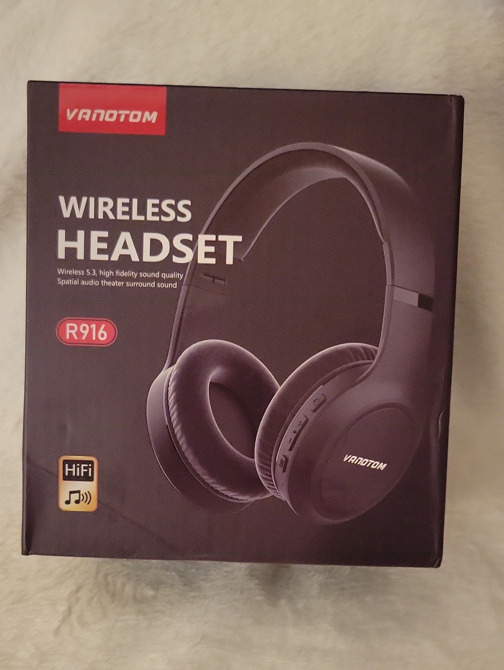 R916 Wireless Headset — Black Bluetooth Over-Ear Headphones
